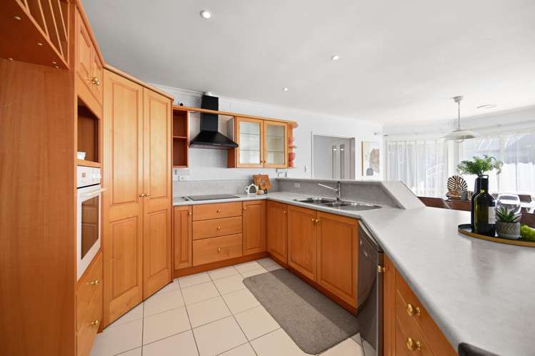 13 Blairgowrie Place Rototuna North_6