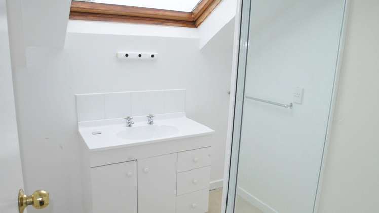 8A Karamu St Upper Riccarton_8