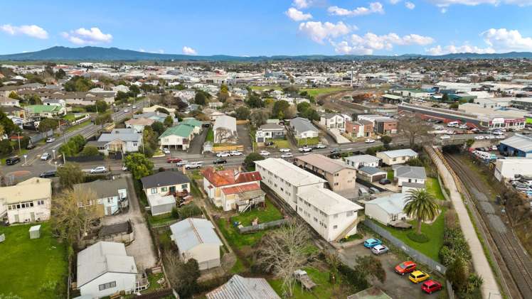 83 Lake Road Frankton_4