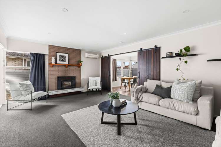 218 Sunnybank Crescent Camberley_10
