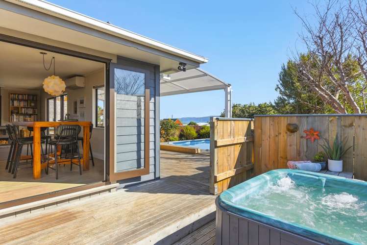 42 Hicks Crescent Waikanae Beach_8