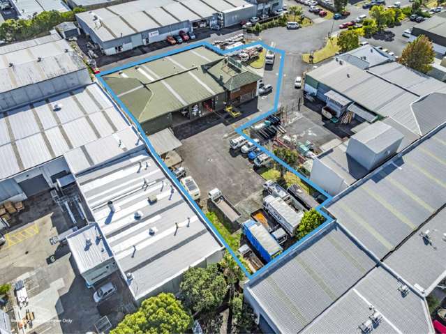1/1-5 Cebel Place Albany_1