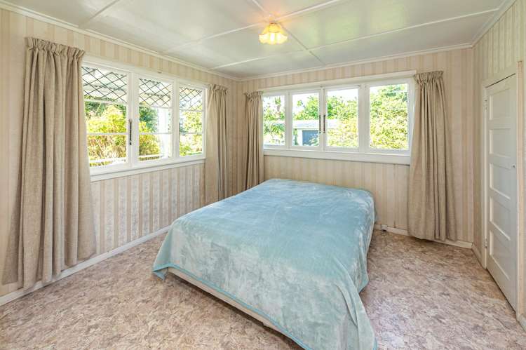 282 Parahaki Road Waverley_12