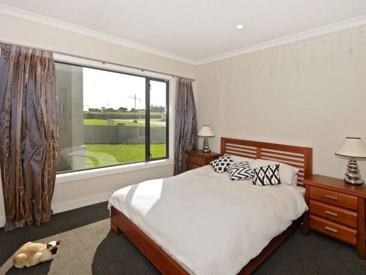 6 Okarito Avenue Levin_17