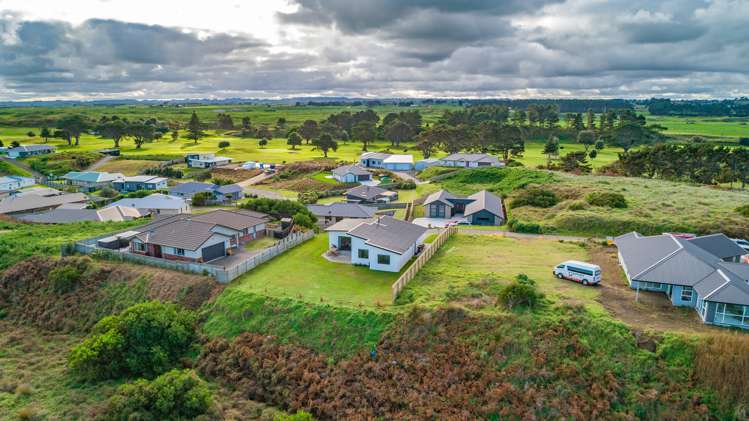 28 Golf Vue Place Castlecliff_15