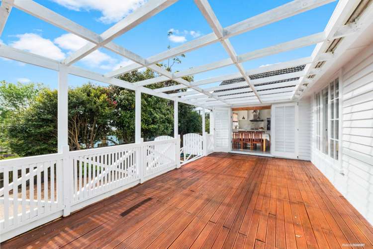 5 Woolley Avenue New Lynn_11