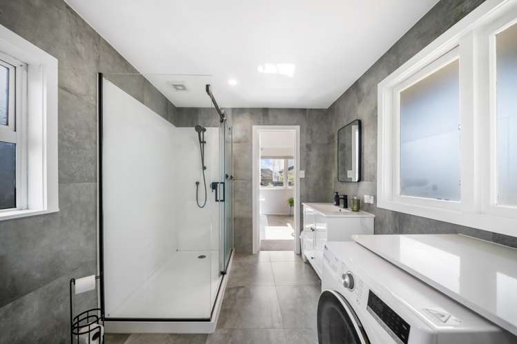 403B West Coast Road Glen Eden_14