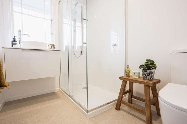 8 City Road Roslyn_20