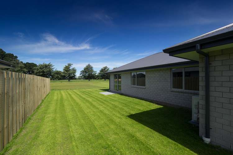 43 Redhaven Rise Netherby_15