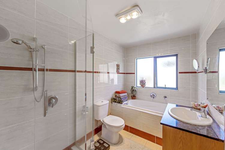 8 Kunzea Place Greenhithe_19