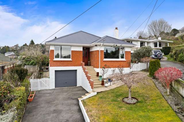 Peaceful Cul-de-Sac Living in Popular Wakari