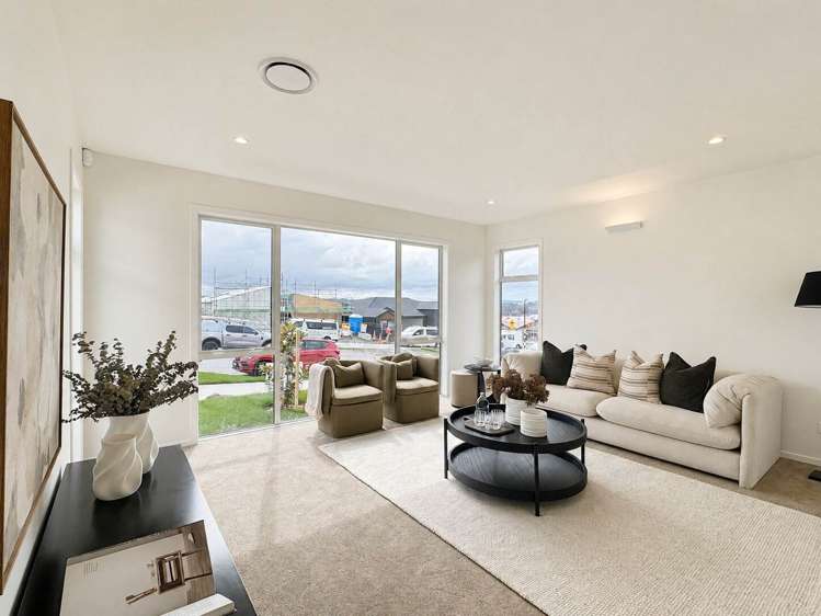 85 Parish Drive_1
