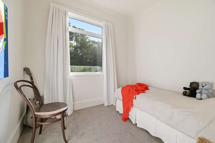 17 Sophia Street Glenholme_15