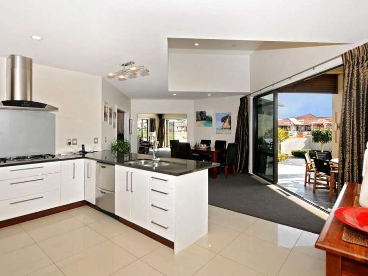 6 Okarito Avenue Levin_10