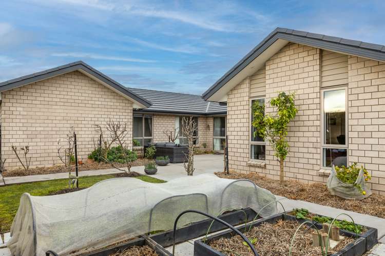 23 Vernon Drive Lincoln_22