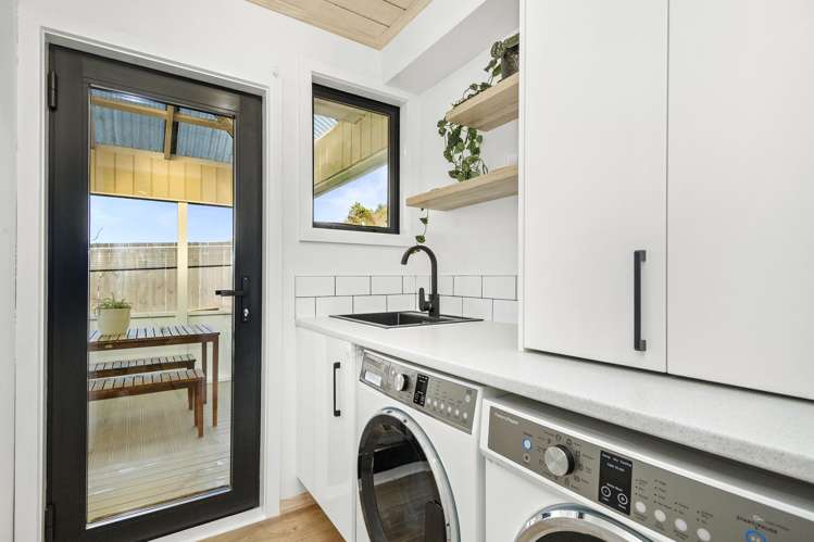 13 Forglen Place Tawa_14