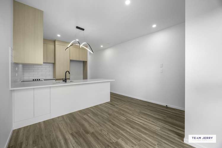36 Stableford Crescent Opaheke_8