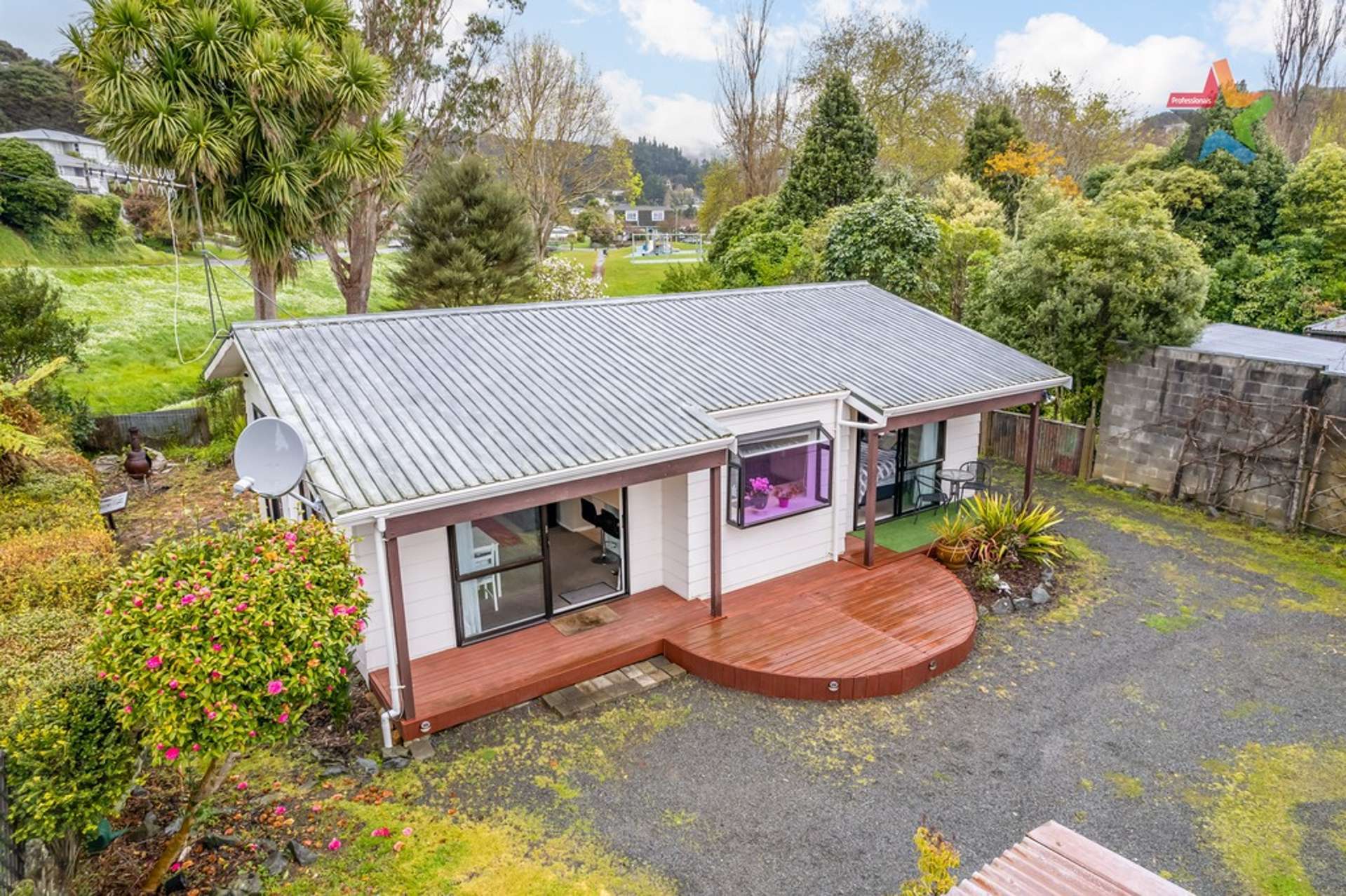 2/226 Eastern Hutt Road Stokes Valley_0