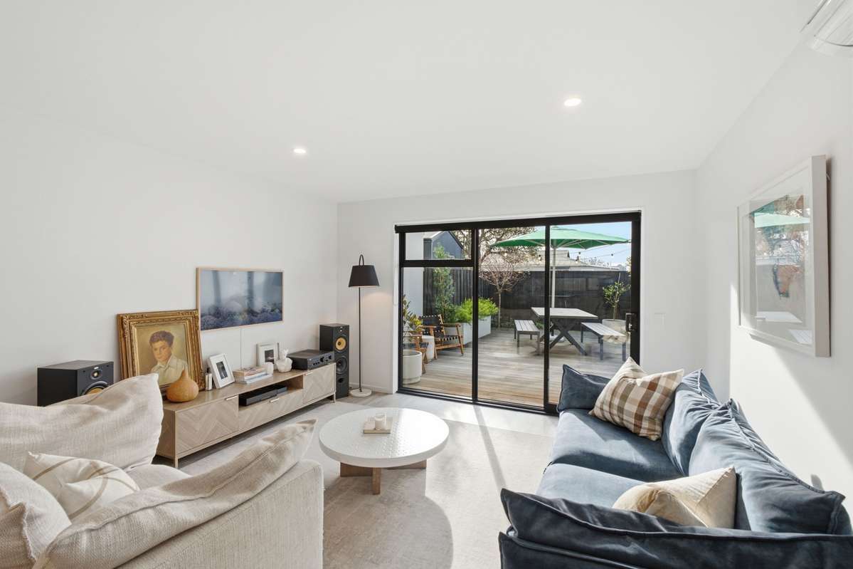 4/62 Antigua Street_3