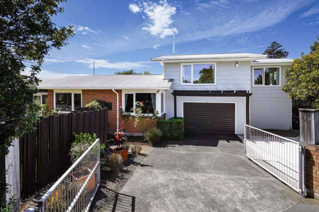 240 Lake Terrace Road Shirley_1