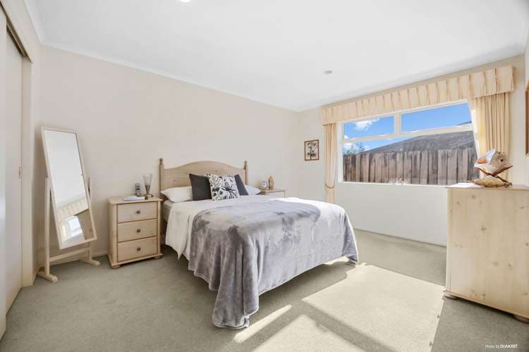11a Riverside Road Orewa_16
