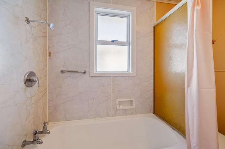 901 Freyberg Street Raureka_13