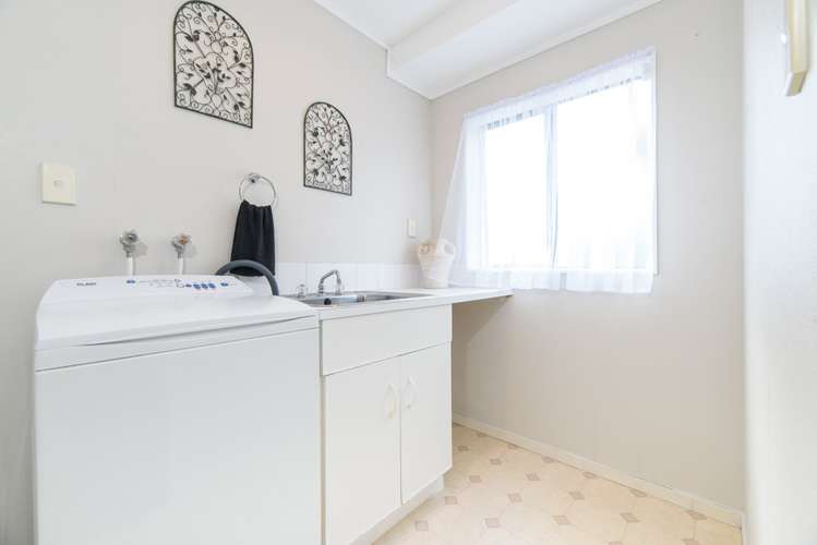 50 Burswood Drive Pakuranga Heights_16