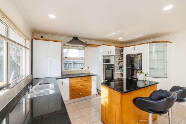 1 Ayr Place Hokowhitu_2