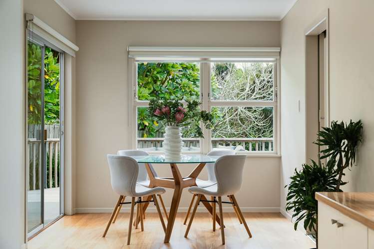 89 Aeroview Drive Beach Haven_7