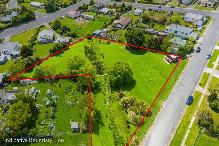 8 Cargill Street Owaka_19