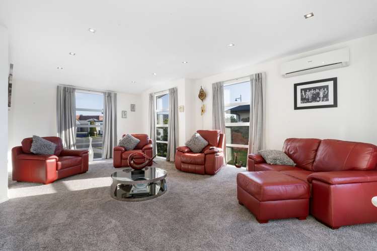 17 Torrey Pines Waimairi Beach_11