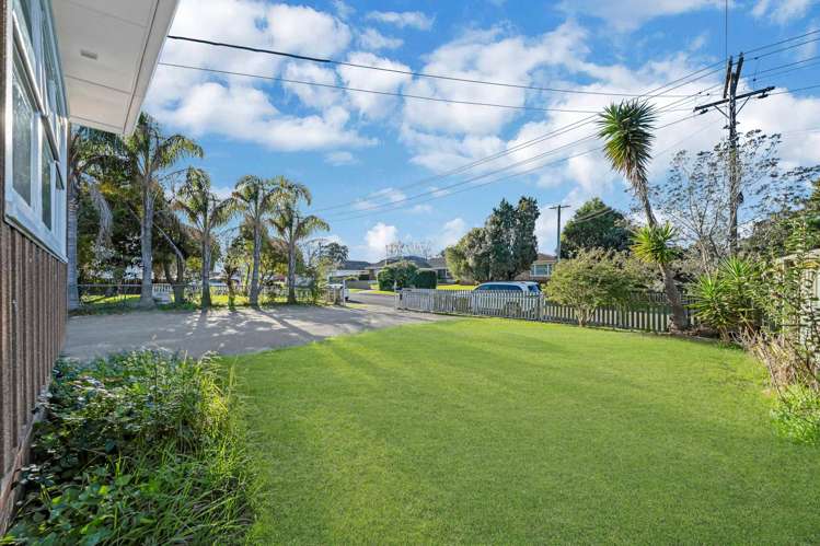 64 Hallberry Road Mangere East_6