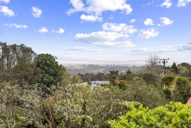 284 Forest Hill Road Waiatarua_3