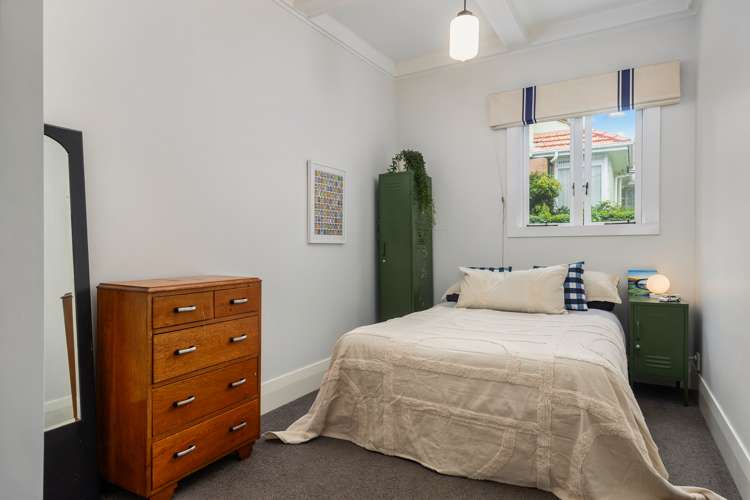 7 Stilwell Road Mount Albert_11