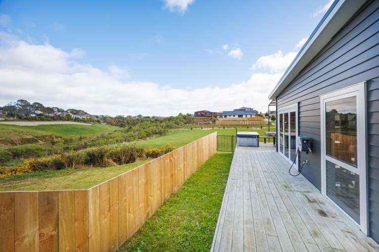 37 Vaucluse Heights Fitzherbert_27