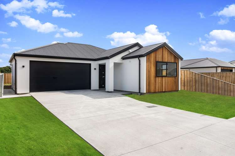 35 Stackwood Avenue Woodend_0