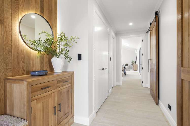 5 Ngaio Place Lansdowne_3