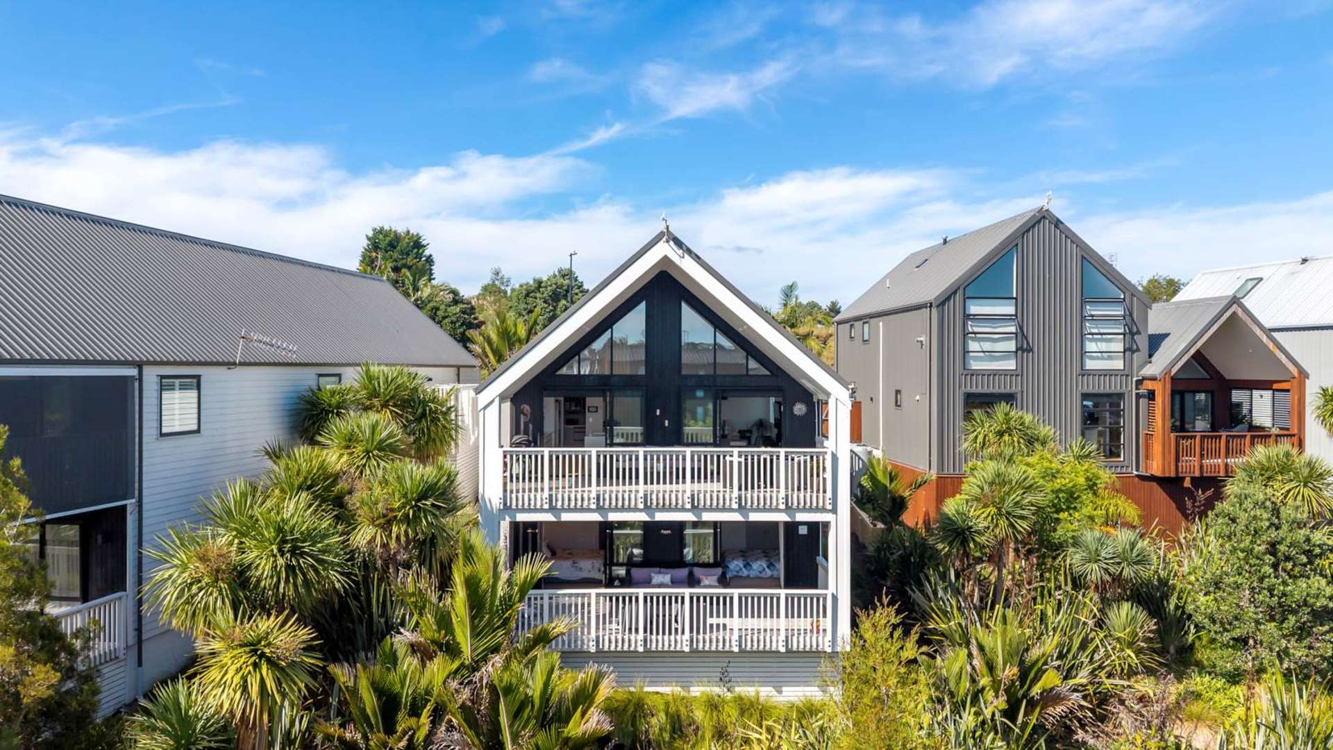 169 Jack Lachlan Drive Pine Harbour_0