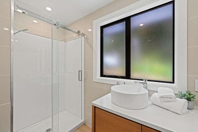 76 Huntsbury Avenue Huntsbury_15