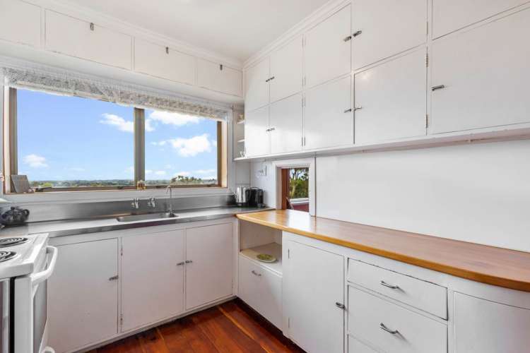 64 Blake Road Pukekohe_8