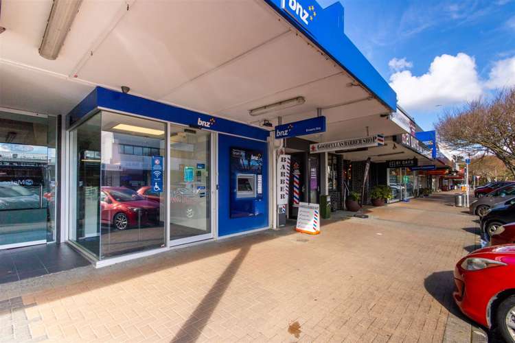 Shop 2/41-45 Clyde Road Browns Bay_5