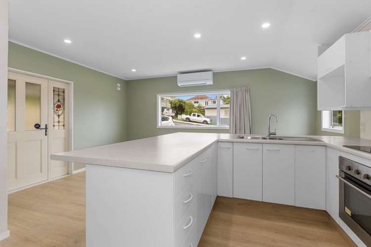 18 Wilkinson Avenue Kamo_9