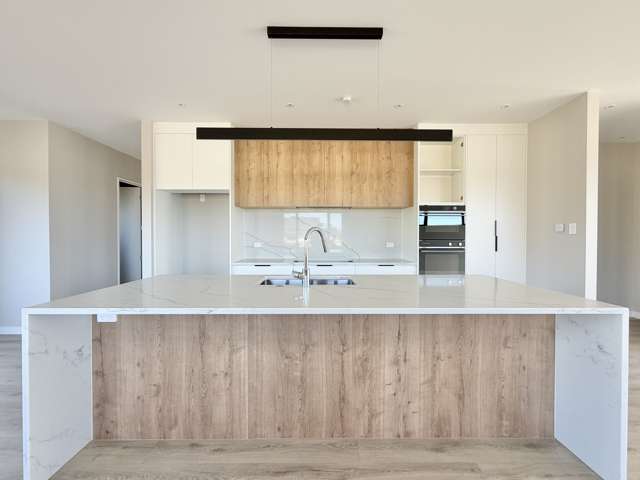 17 Tukutata Crescent Milldale_4