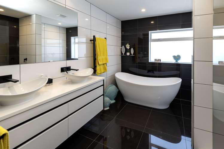 2/17 The Parade Bucklands Beach_22