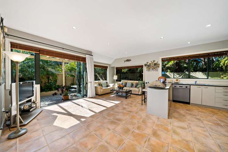 94 Benson Road Remuera_21