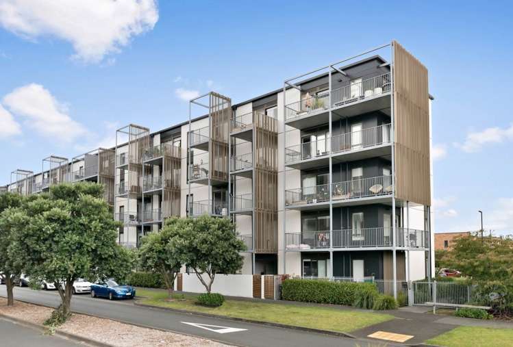 412/4 Bluegrey Avenue Stonefields_17