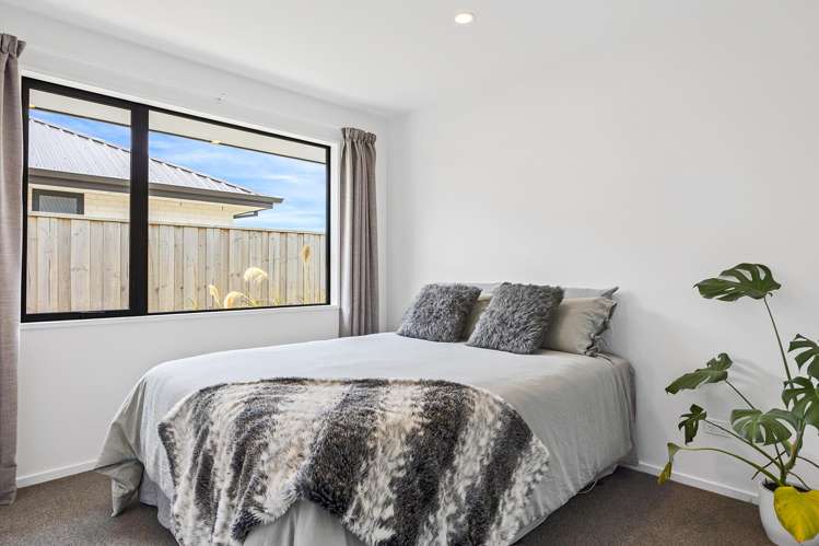 1 Stonyer Street Woodend_14