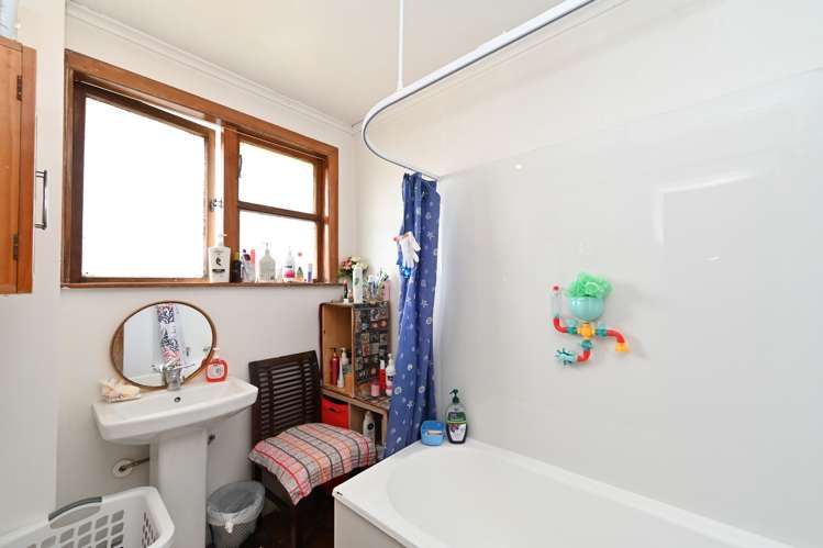 19 Constable Crescent Onekawa_7