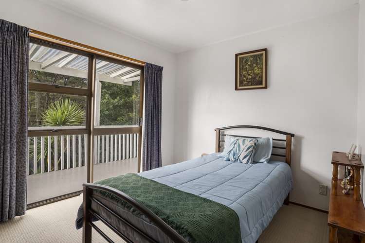 40a Staincross Street Green Bay_15