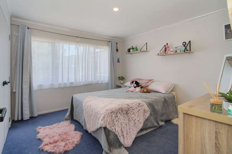 17 Donald Street Stanmore Bay_11
